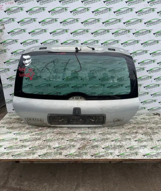 Hayon / Haion cu luneta Renault Clio 2000 1.4 MT (75 hp)