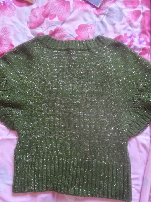 Новая теплая кофточка.
