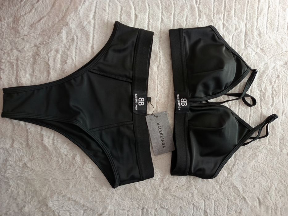 Costum de baie balenciaga