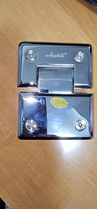 Петли для стеклянных дверей