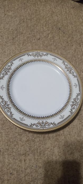 Продам тарелки по штучно