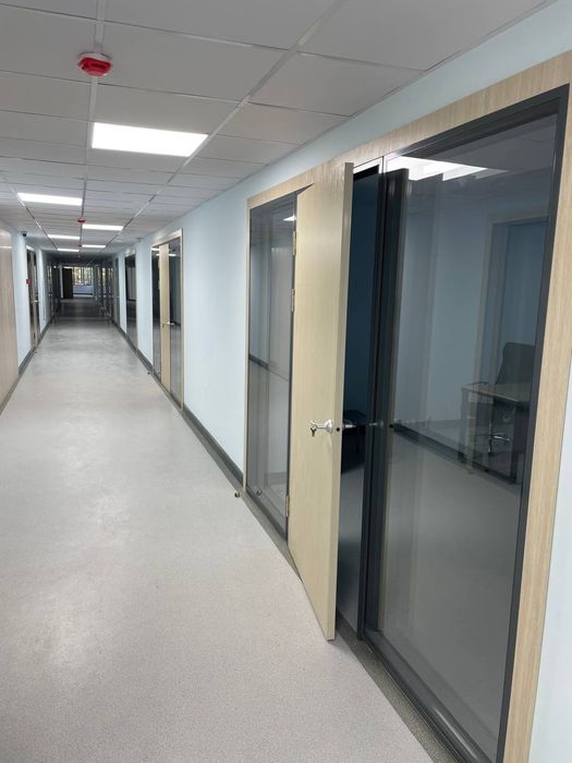 MDF eshiklar. Ofisniy.