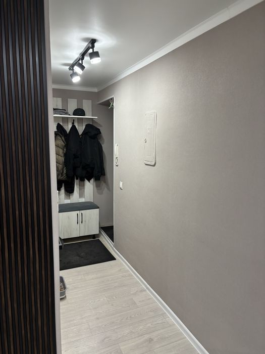 Продам 2 комнатную квартиру 342 кв