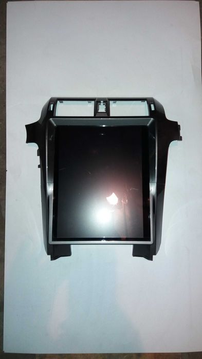 Продам сенсорную магнитолу