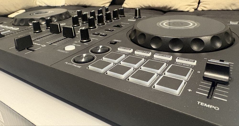 Vand Consola Pioneer DDJ-FLX 4