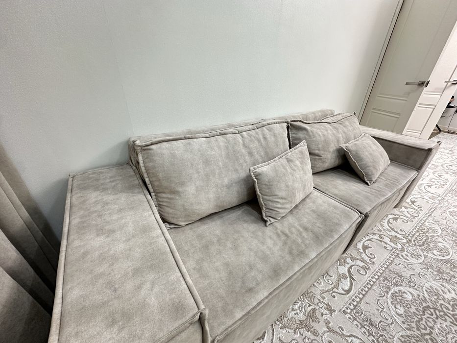 Диван в хорошем состоянии 2,6 м