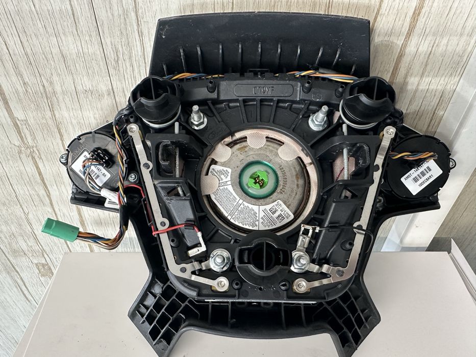 Airbag за Форд след 2010г.!