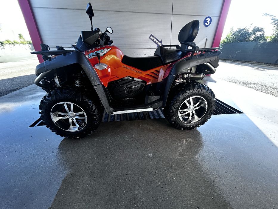 Se vinde CFMOTO x8