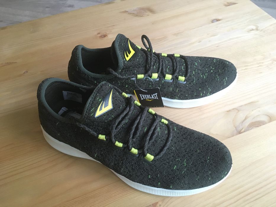 Traineri Everlast Marimea 43 Noi