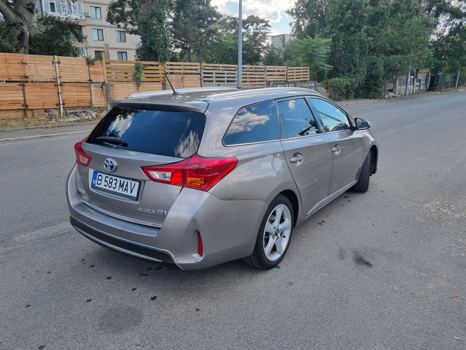 TOYOTA Auris 2014 — imagine 4