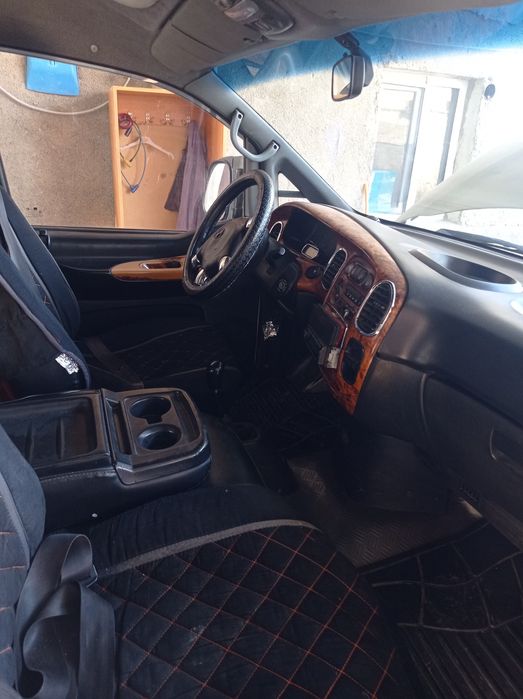 Старекс 2002г.  11 мест