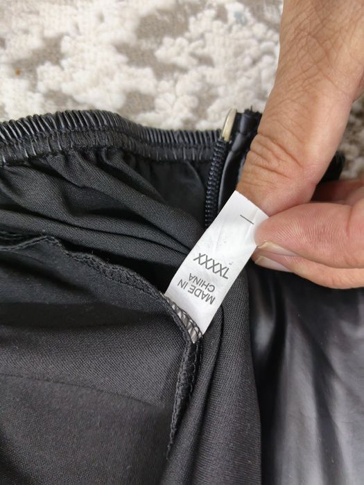 Спортивнвй костюм