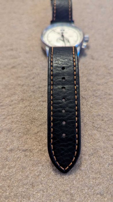 Часовник Zeppelin модел 7640-1