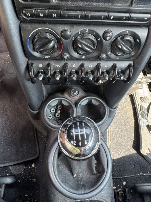 Mini Cooper R50 1.6 i на части