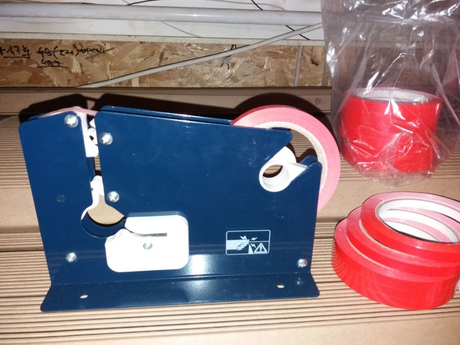 Aparat de lipit pungi+ 8 role,bannda adeziva