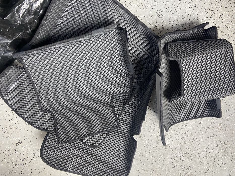 Eva polik changan x5