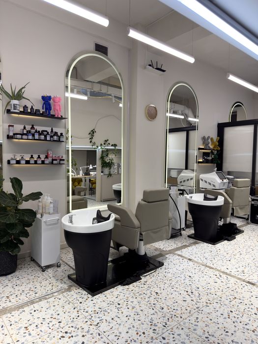 Парикмахерское кресло в аренду