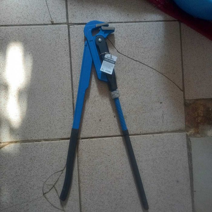 Продам Трубной ключ