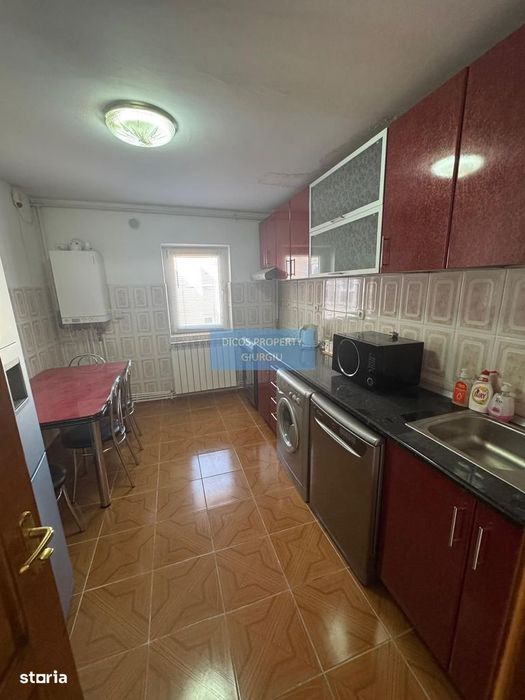 Apartament 3 camere de vânzare – Decebal