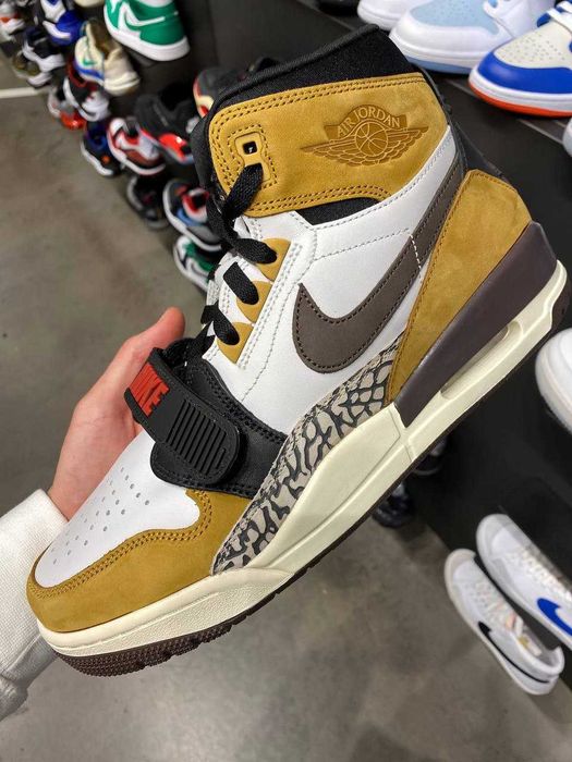 Nike AIR Jordan Legacy 312