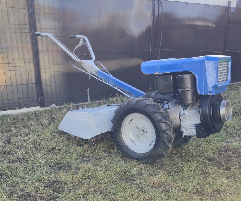 Vând motocultor Bcs 14cp diesel pornire la sfoară