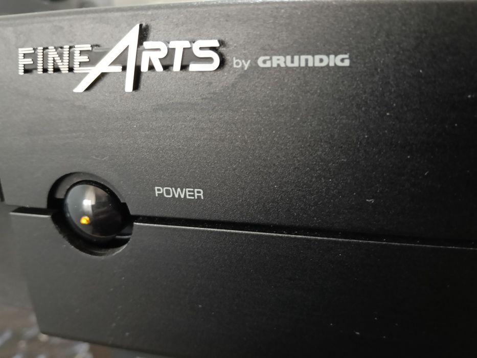 Tuner digital  satelit Fine Arts Grundig