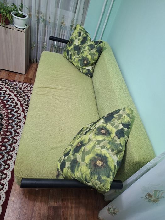 Диван  раскладной.