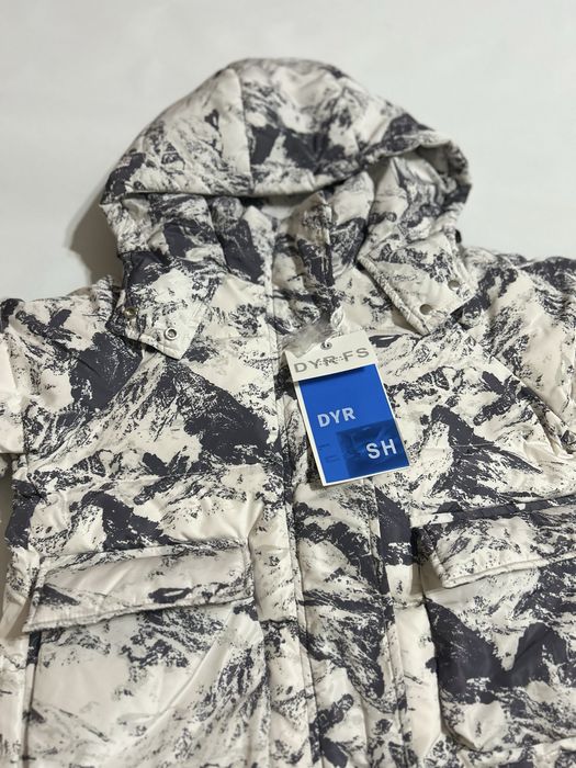 Продам детские куртки