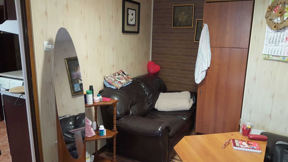 Давам гарсониера под наем - гр. Перник, Център, 45 кв.м. 390 €