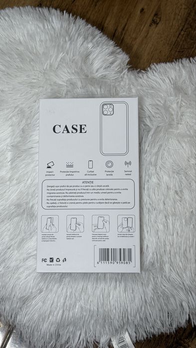 Husa Iphone 17 Pro Max Mov cu Sclipici