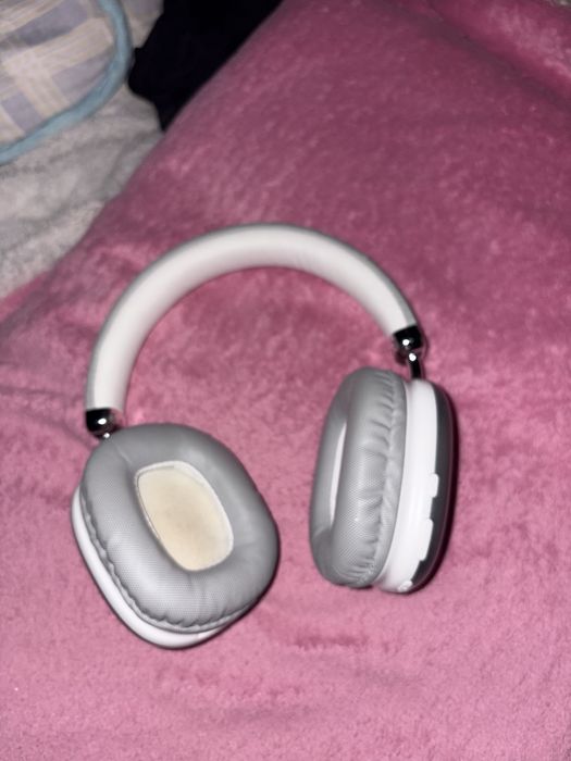 Нацшники Hoco W35