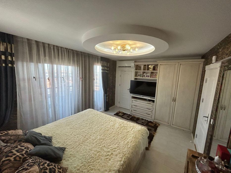 Продава се Тристаен апартамент в Бургас, Сарафово - 165 кв.м за 1376 €/кв.м - Снимка #6