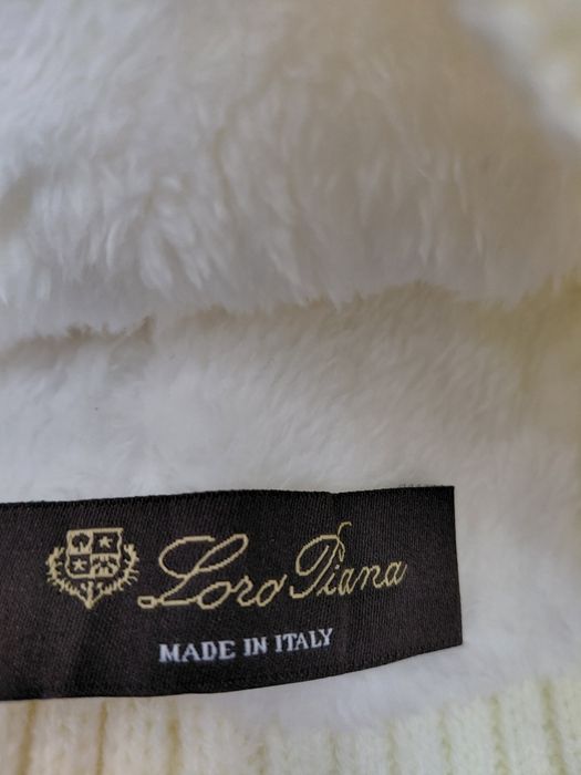 Продам комплект новый