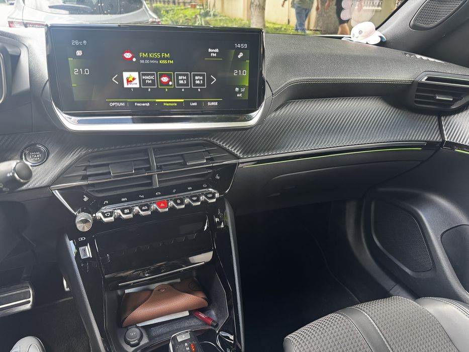 Peugeot 2008 GT, an fabricatie 2022
