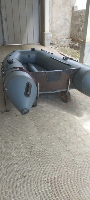 Надувная лодка Big Bot Bering 310  Россия