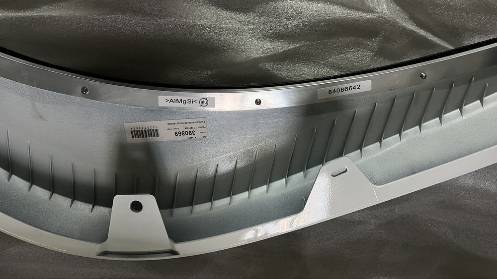 Обвес дефлектор .