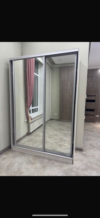 Продам шкаф купе