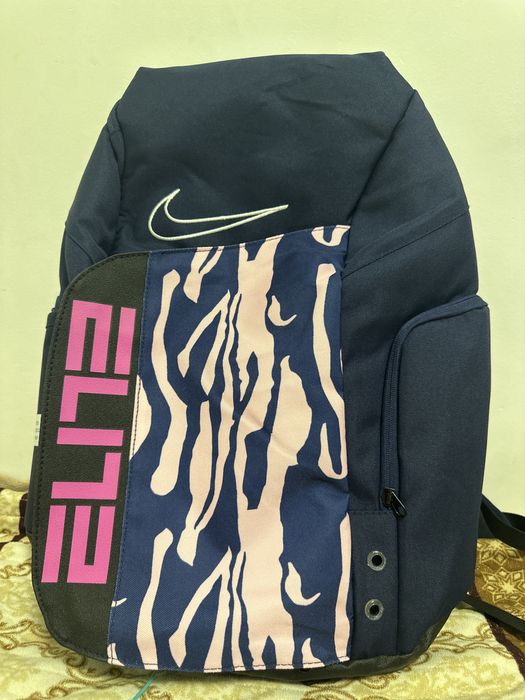 Сумка элитка новыя срочно нужно продать завтра с 10 до 18 часов