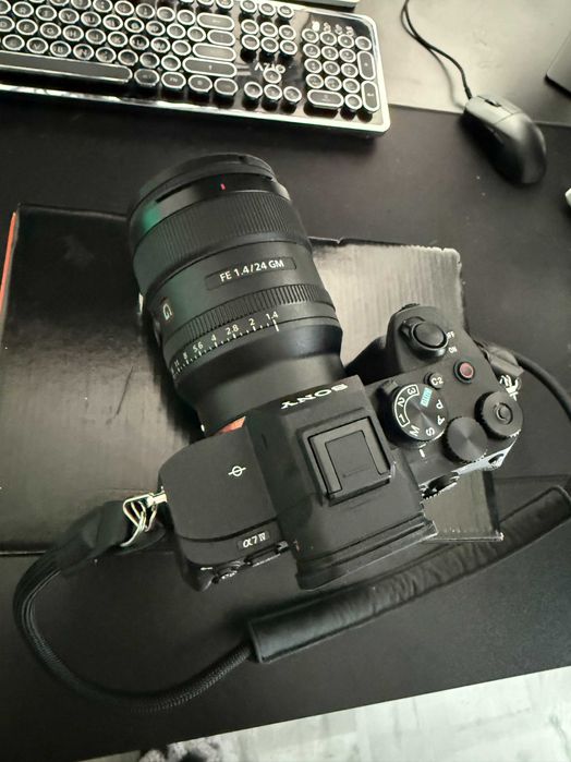 Sony A7 IV + 24mm F1.4 GM, 1271 cadre, impecabil Cluj-Napoca • OLX.ro