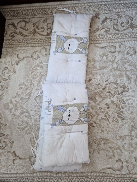 Обиколници за бебешка кошара