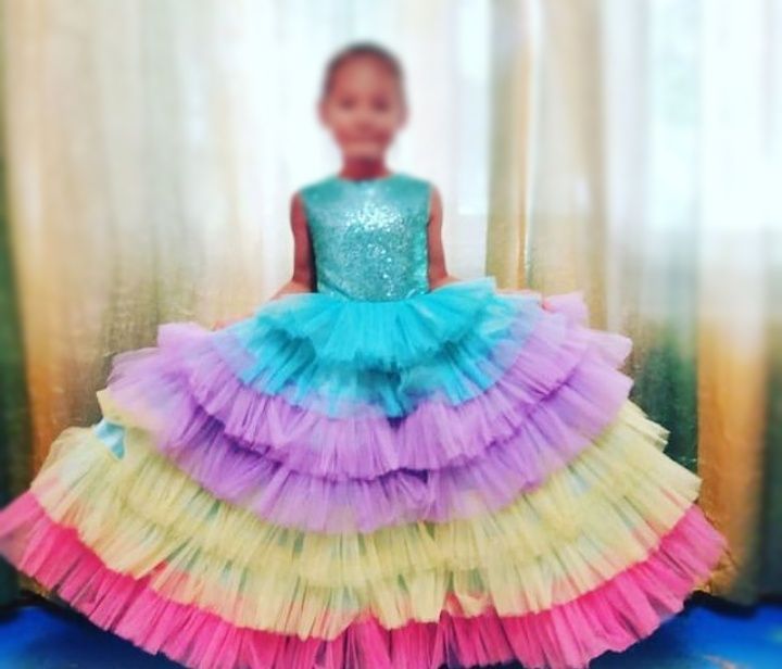 Прокат бальных платьев