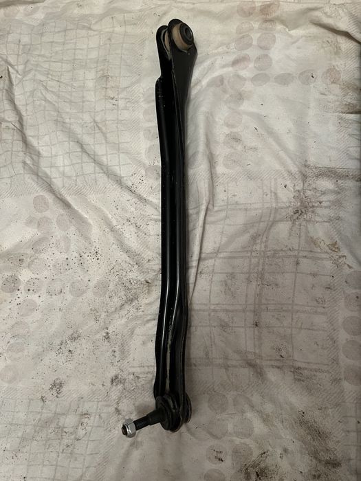 Запчачсти на mazda tribute