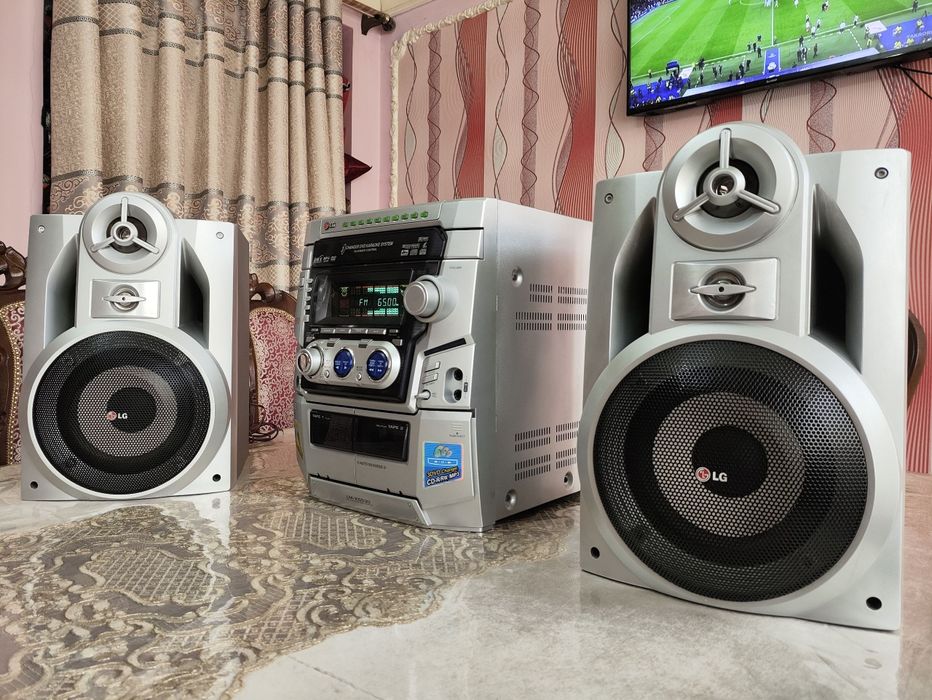 Orginal LG bass va ovozi kuchli sochniy