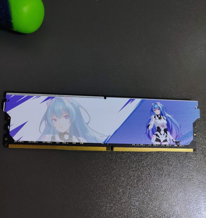 ОЗУ DDR4 32 ГБ (16+16) 3200 МГц