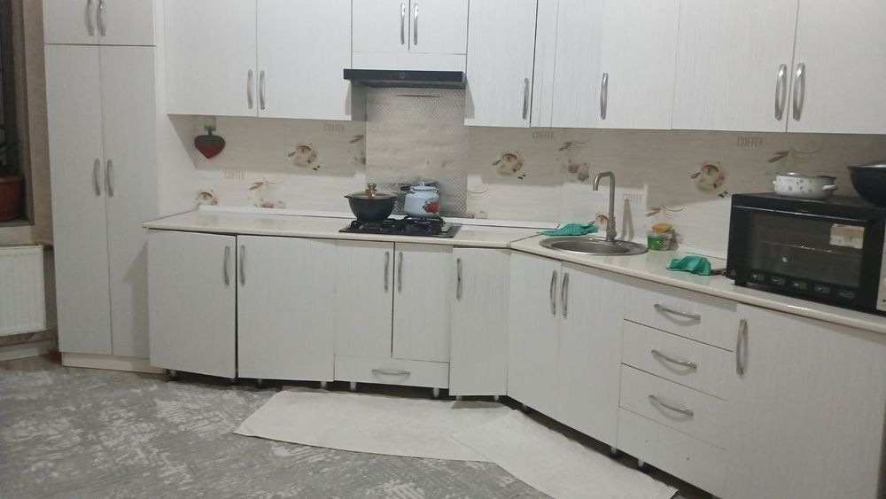 Yunusobod 19 kv 3/6/6 uy navastroyka sheriklikka 3 ta qiz olinadi