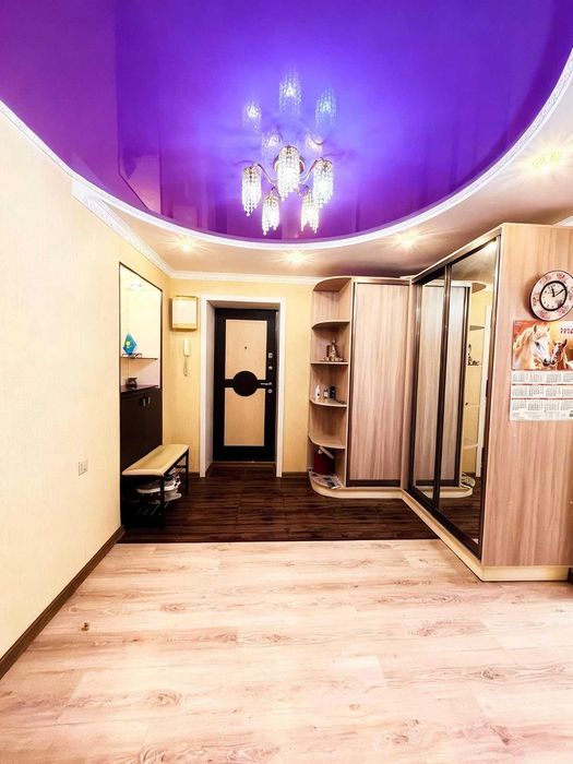 Продаётся 4-х комн квартира в районе Школьник .