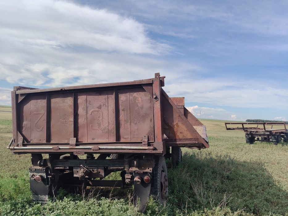 Продам  прицеп  зиловский