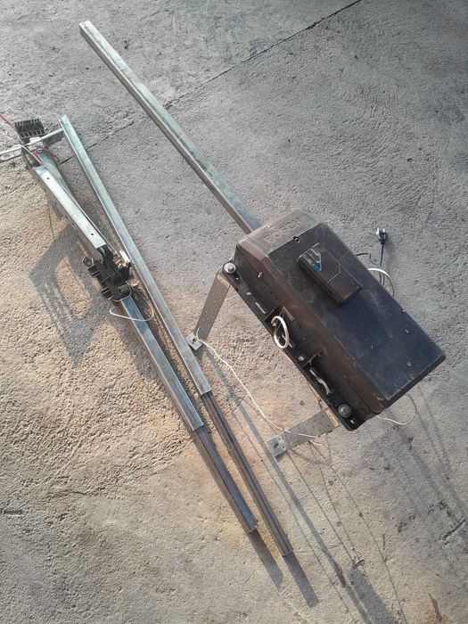 automatizare poarta garaj