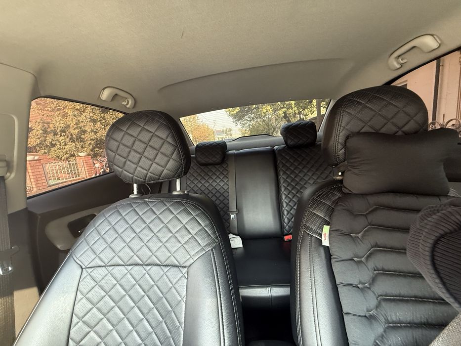 Chevrolet Cobalt 2022 — 8