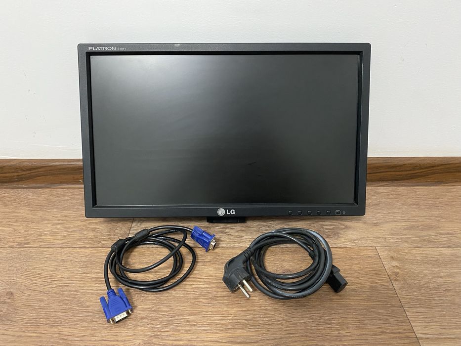 Продам монитор лдж